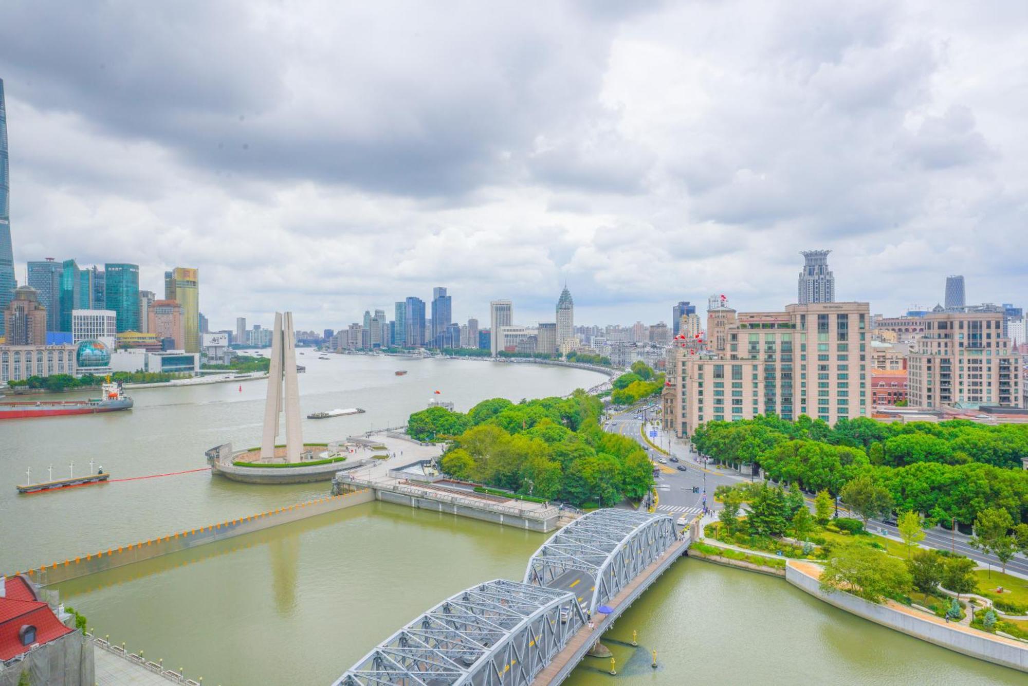 Broadway Mansions Hotel - On The Bund Shanghai Bagian luar foto